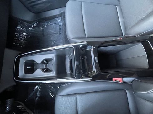 Used 2024 Volkswagen ID.4 S image 47