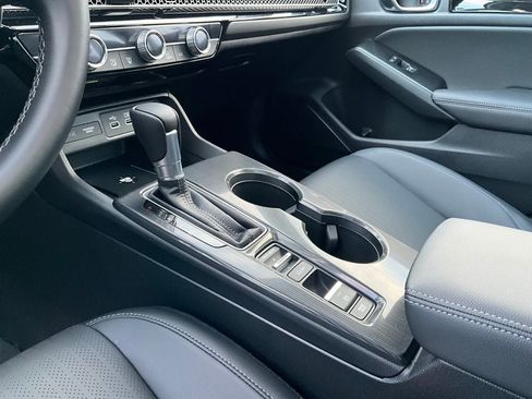 Used 2022 Honda Civic Touring image 19