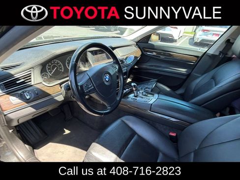 Used 2011 BMW 740i RWD image 4