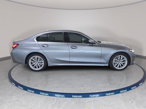 Certified 2024 BMW 330i Sedan w/ Convenience Package RWD image 4