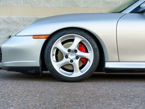 Used 2003 Porsche 911 GT3 RS image 39
