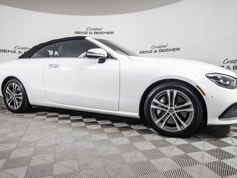 Used 2023 Mercedes-Benz E 450 Cabriolet image 3