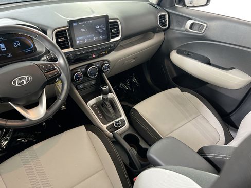 Used 2023 Hyundai Venue SEL w/ Cargo Package FWD image 22