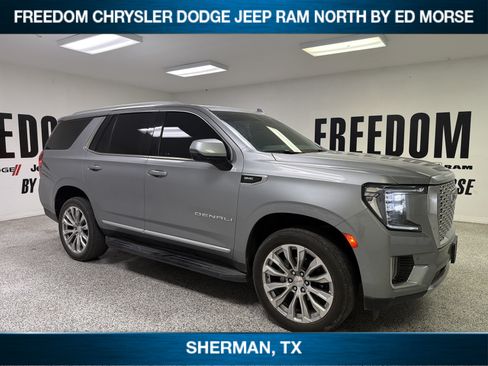 Used 2024 GMC Yukon Denali RWD image 3