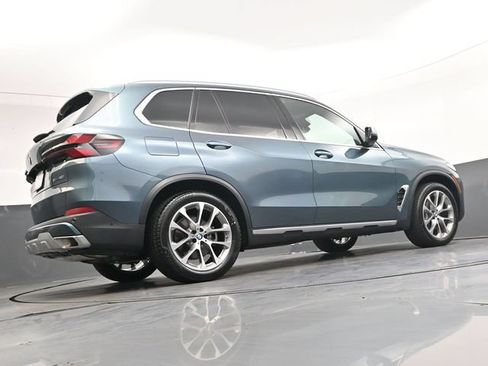 Used 2024 BMW X5 xDrive40i w/ Premium Package AWD/4WD image 34