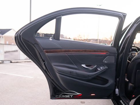 Used 2015 Mercedes-Benz S 550 S 550 4MATIC image 47