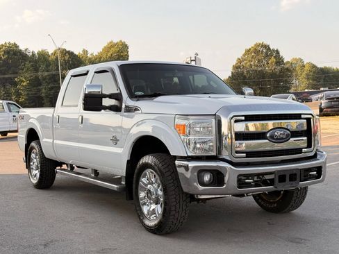 Used 2012 Ford F250 Lariat w/ Lariat Ultimate Pkg AWD/4WD image 8