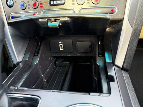 Used 2017 Ford Explorer Limited w/ Equipment Group 301A image 38