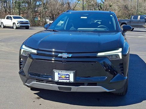 New 2026 Chevrolet Blazer EV LT w/ Midnight/Sport Edition FWD image 6