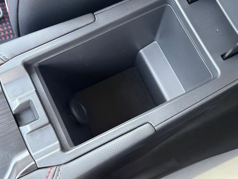 New 2026 Nissan Kicks SR w/ Cold Weather Package image 15