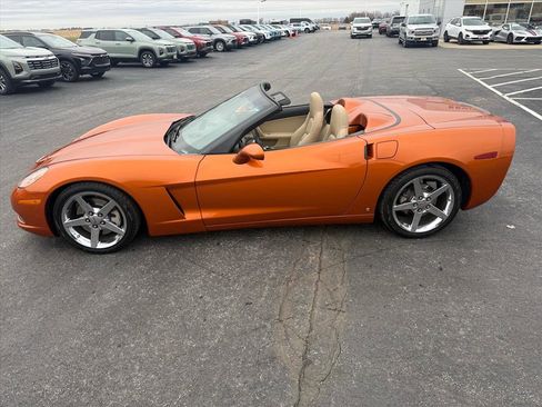 Used 2007 Chevrolet Corvette BASE w/ Preferred Equipment Group image 3