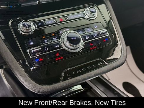 Used 2020 Lincoln Corsair FWD image 15