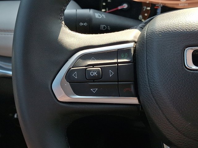 Certified 2023 Jeep Compass Limited AWD/4WD image 25
