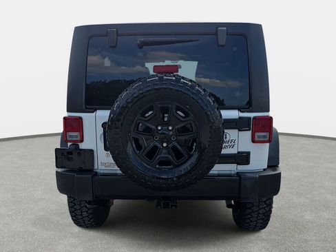 Used 2015 Jeep Wrangler Unlimited Sport AWD/4WD image 6