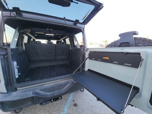 Used 2021 Ford Bronco Badlands image 7