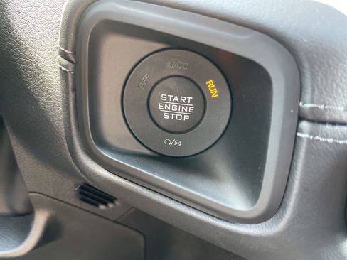 New 2025 Jeep Wrangler Unlimited Rubicon 392 image 28