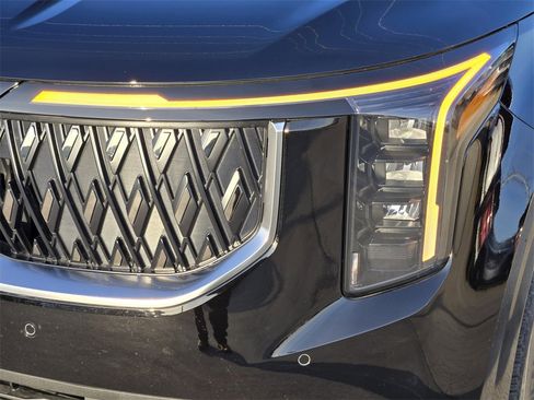 New 2026 Kia Carnival EX image 6