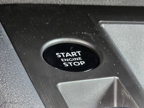 New 2026 Nissan Kicks S image 17