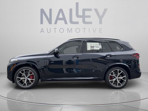 Used 2026 BMW X5 xDrive50e w/ M Sport Package AWD/4WD image 3
