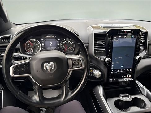 Used 2022 RAM 1500 Laramie image 9