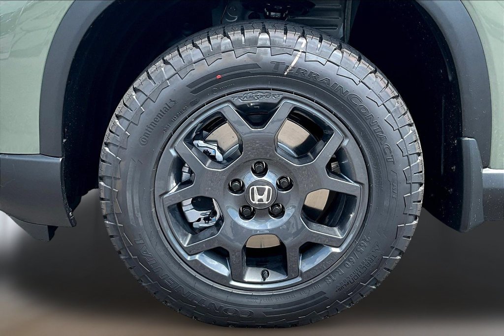 New 2026 Honda Pilot TrailSport image 12
