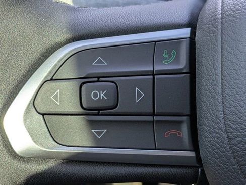 New 2026 Jeep Compass Latitude image 21