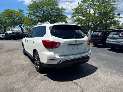 Used 2020 Nissan Pathfinder Platinum AWD/4WD image 4
