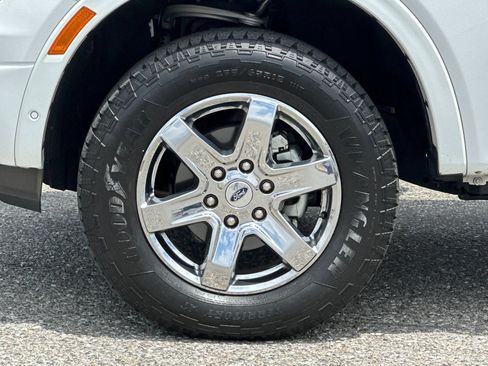 Used 2024 Ford Ranger Lariat w/ Trailer Tow Package RWD image 24