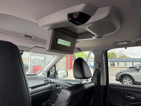 Used 2019 Honda Pilot Touring image 22