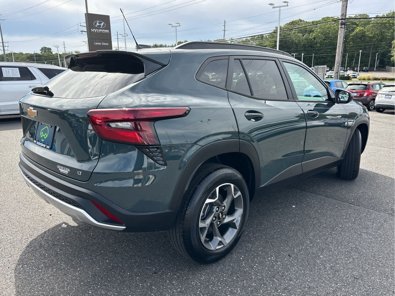Used 2025 Chevrolet Trax LT FWD image 28