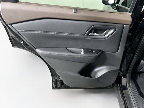 Used 2023 Nissan Rogue SL w/ SL Premium Package AWD/4WD image 27