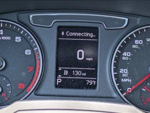 Used 2017 Audi Q3 2.0T Premium w/ Convenience Package FWD image 11