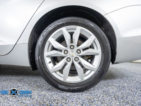 Used 2019 Chevrolet Impala LT w/ Sunroof and Spoiler Package FWD image 46