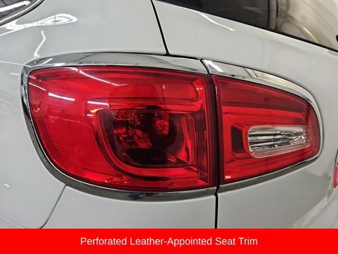 Used 2016 Buick Enclave Leather image 18