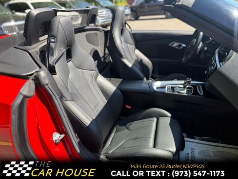 Used 2020 BMW Z4 sDrive30i w/ M Sport Package RWD image 19