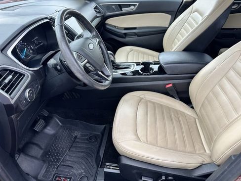 Used 2018 Ford Edge SEL w/ Equipment Group 201A image 6