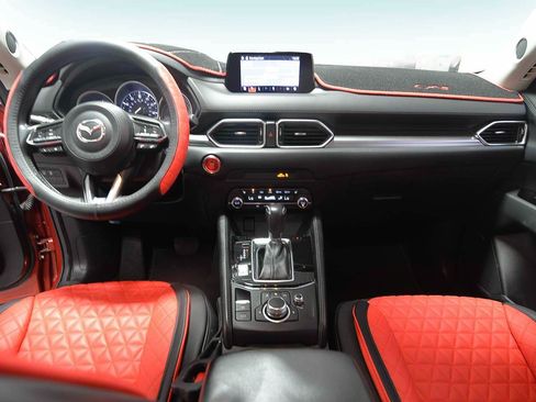 Used 2019 MAZDA CX-5 Touring FWD image 12