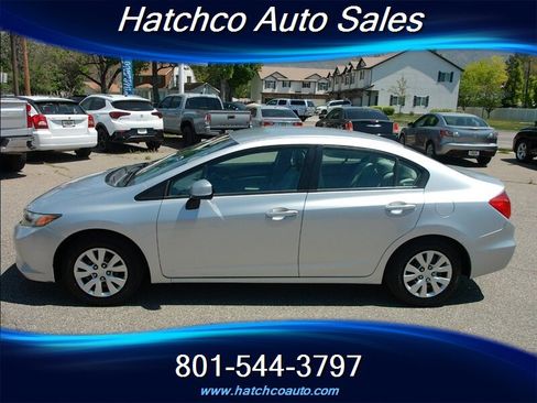 Used 2012 Honda Civic LX image 2