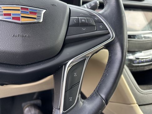 Used 2018 Cadillac XT5 Premium Luxury image 20