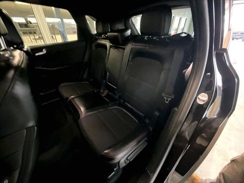 Used 2025 Ford Escape ST-Line image 15