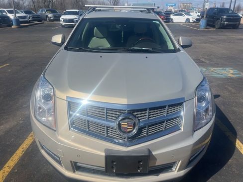 Used 2010 Cadillac SRX Luxury image 1