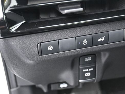 Certified 2025 Nissan Murano SL image 14