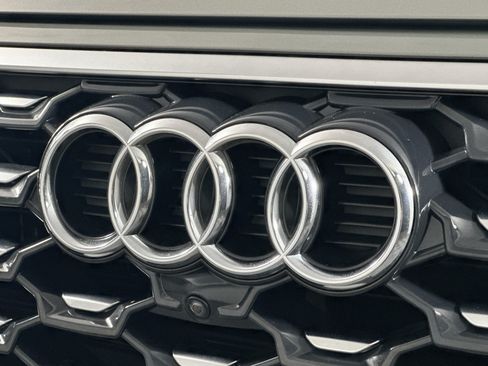 Used 2023 Audi Q5 2.0T Premium Plus w/ Premium Plus Package AWD/4WD image 15