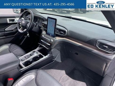Certified 2020 Ford Explorer Platinum w/ Premium Technology Package AWD/4WD image 33