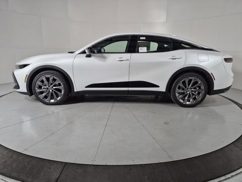 New 2026 Toyota Crown image 2