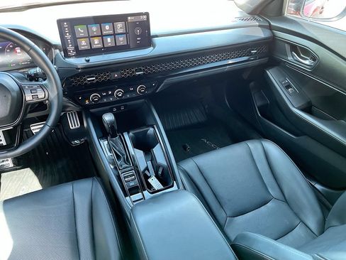 Used 2024 Honda Accord Sport image 23