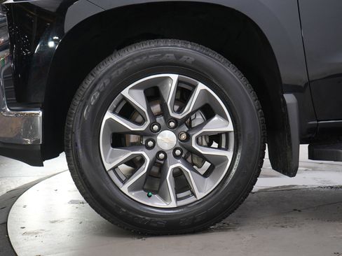 Used 2021 Chevrolet Silverado 1500 LT w/ All Star Edition Plus AWD/4WD image 30