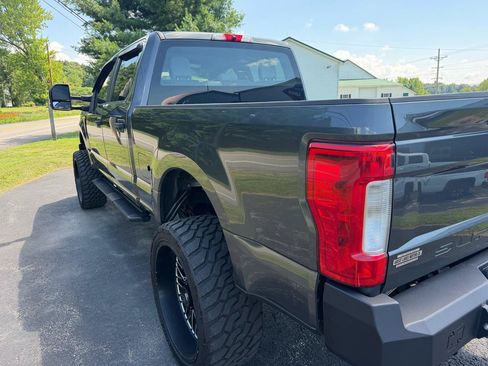 Used 2019 Ford F350 XL w/ STX Appearance Package AWD/4WD image 13