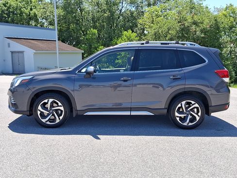 Used 2022 Subaru Forester Touring w/ Popular Package #2 AWD/4WD image 4