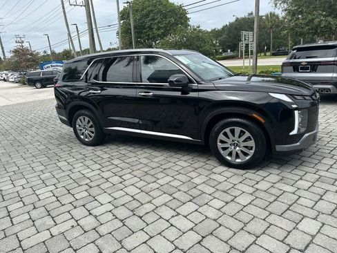 Used 2025 Hyundai Palisade SEL FWD image 15